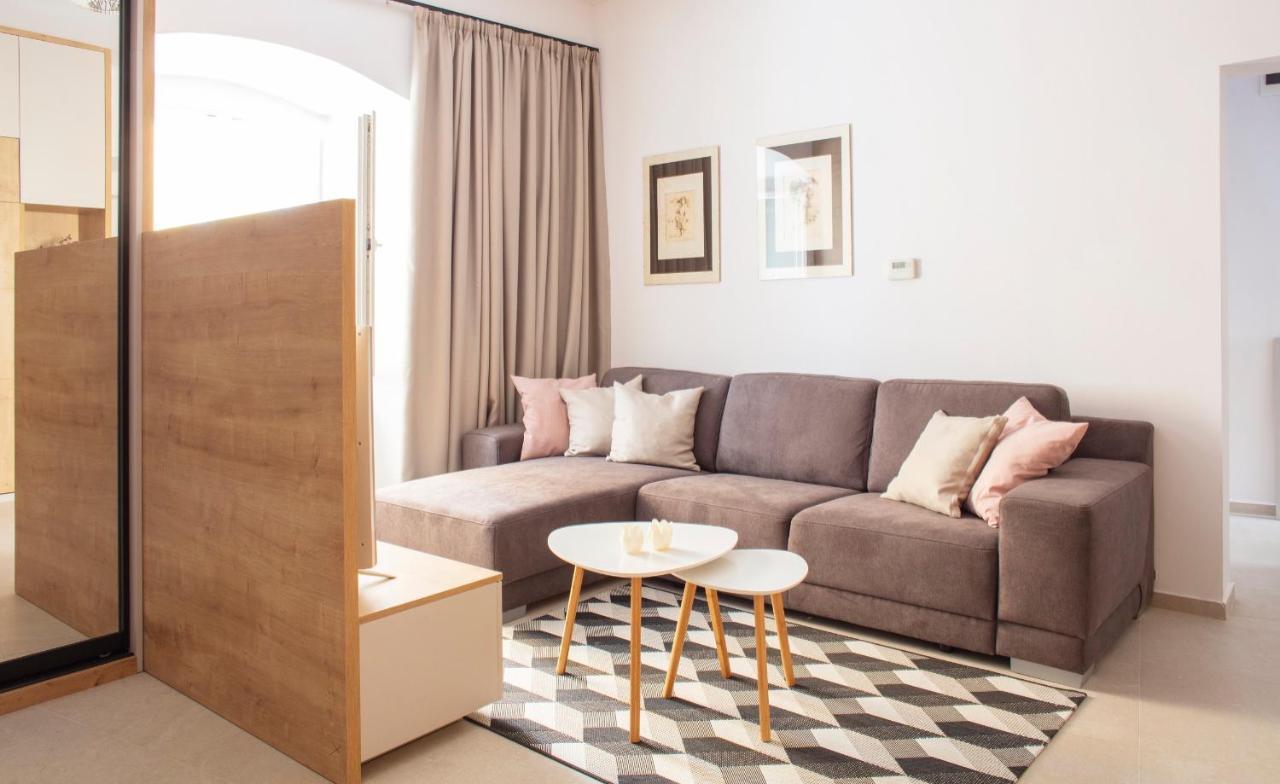 Bastova Apartment Bratislava Eksteriør bilde
